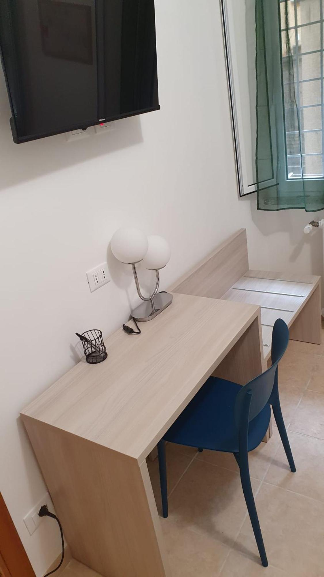 Melory House Rom
